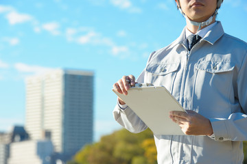 【埼玉県坂戸市】ベランダの防水工事の相場を完全解説!「丸投げアパマン」に任せる手間ゼロ修繕の実際 |丸投げアパマン